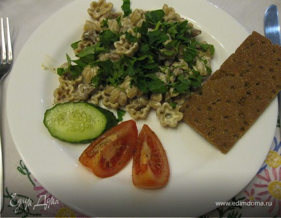 Подавать с ломтиками свежих овощей и ржаными хлебцами... Приятного аппетита!