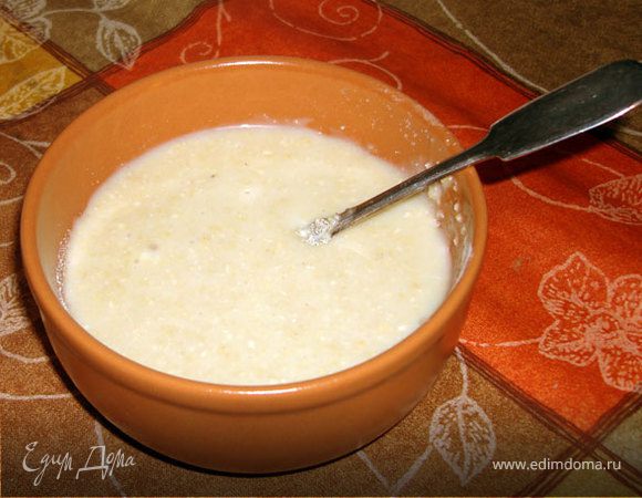 Для сладкой начинки на этот раз смешаем сгущенное молоко с молотыми орехами кешью.