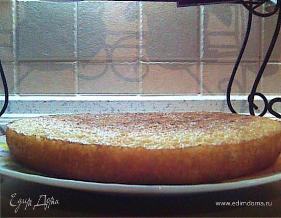 Выпекаем корж при 180 градусах 20-30 минут.