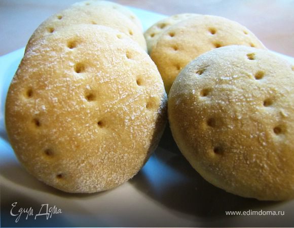 Пока я описывала рецепт - печенье выпекалось, и когда по кухне пошел ни с чем не сравнимый аромат домашней выпечки, я поняла - печенье удалось.