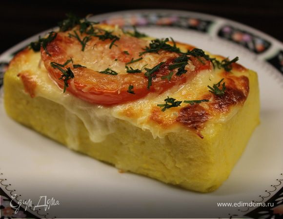 Ставим в разогретую до 200 градусов духовку и запекаем до хрустящей корочки. Если у вас есть функция верхний жар, то рекомендую установить его - быстрее появится долгожданная корочка!:)