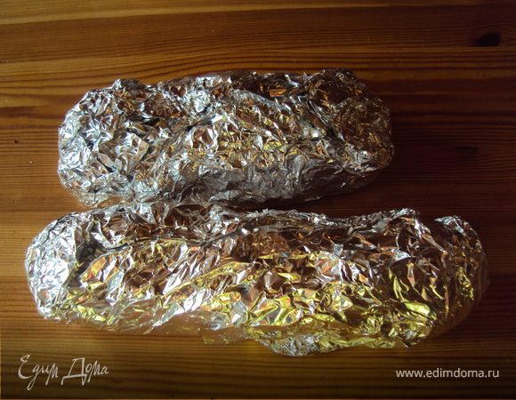 сформировать колбаски и убрать в холодильник.
Приятного аппетита!