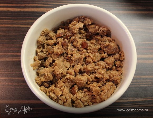 Берем зерна пшеницы и измельчаем их в блендере до состояния муки минут 5. Выкладываем в миску. Остальные ингридиенты добавляем в блендер и смешиваем. А потом к ним отравляем и муку. Также хорошо перемешиваем. Тесто готово.