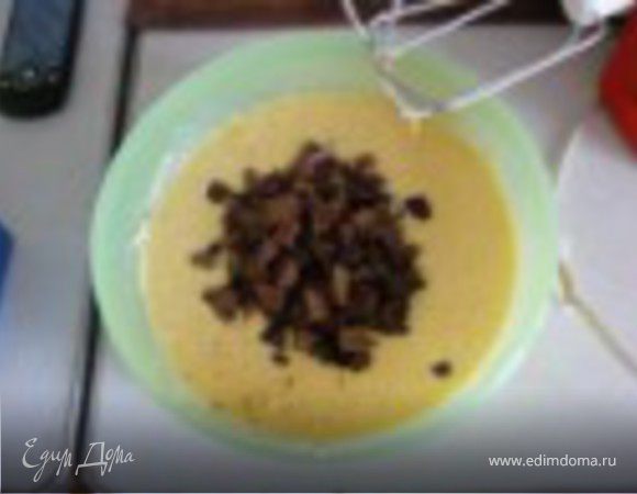 Добавить шоколад. Перемешать.