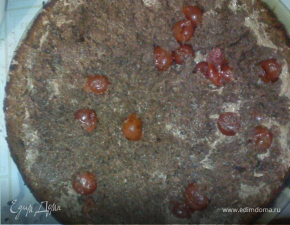 делим массу пополам и укладываем обратно в "коробочки" из корок бисквита, предварительно смазав из кремом внутри.
