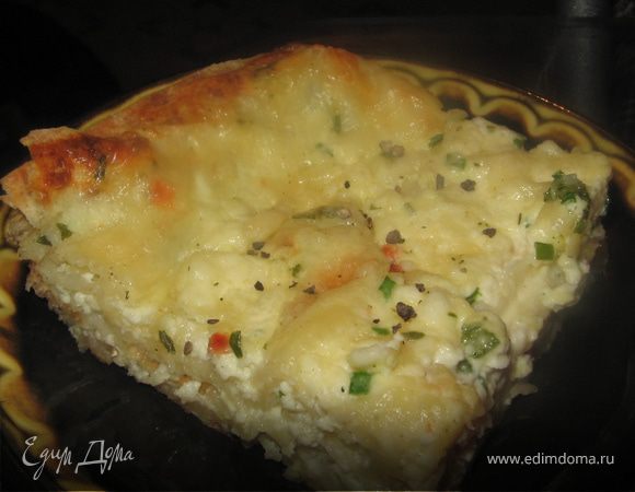 Затем нарезать на порционные кусочки и посыпать черным перцем.
Приятного аппетита)