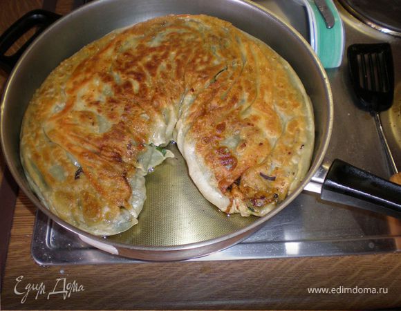 При необх. подлить масло немного (пирог не должен плавать)