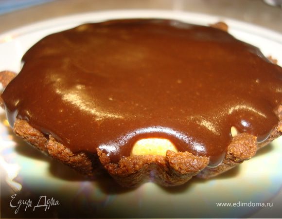 Глазурь:
Перемешать все продукты для глазури и на маленьком огне, при постоянном помешивании, довести смесь до кипения.
