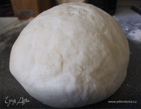 Разделить тесто на 4 части, и сделать небольшие багеты. В процессе выпекания тесто оооочень поднимется и станет шире.
