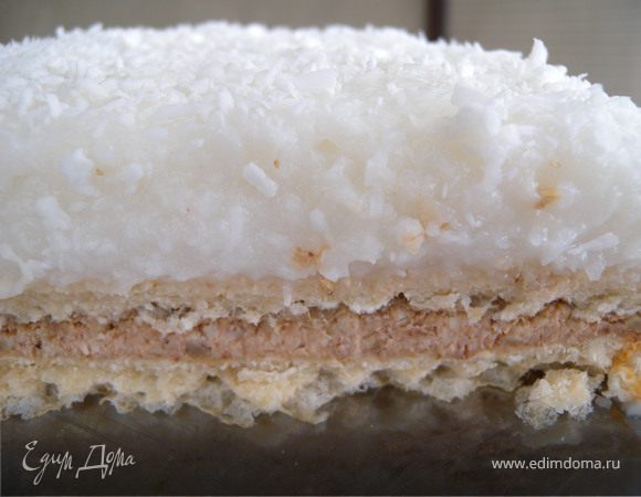 14. Резать тонким ножом каждый раз опуская его в кипяток...