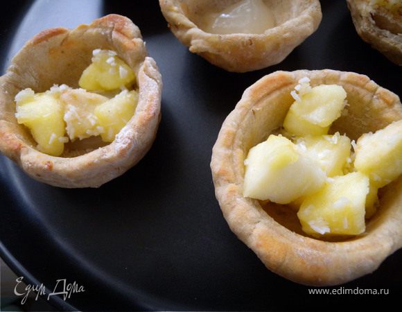 ... потом немного яблок...