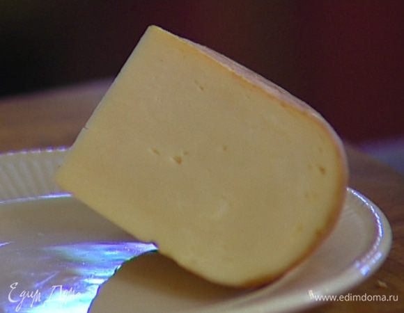 Сыр натереть.