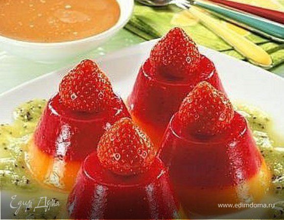 фруктовое желе, клубника, пюре из киви