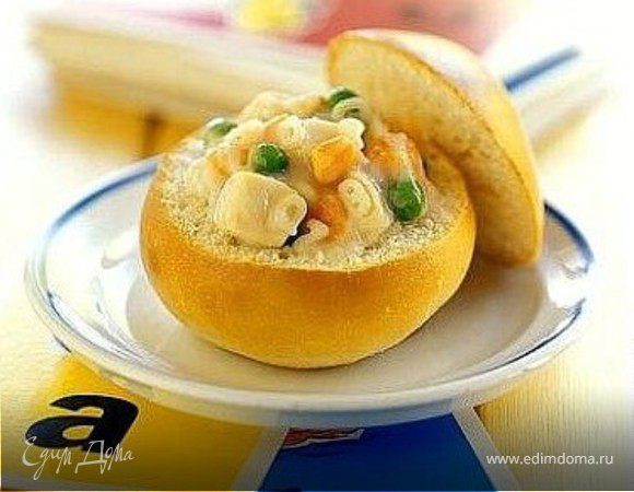 булочка с овощным рагу