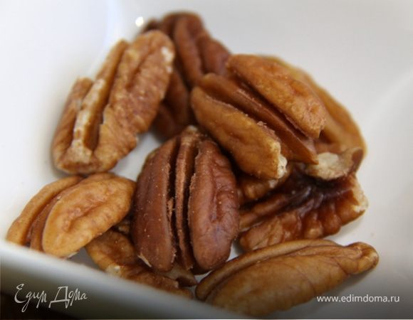 Добавьте орехи.