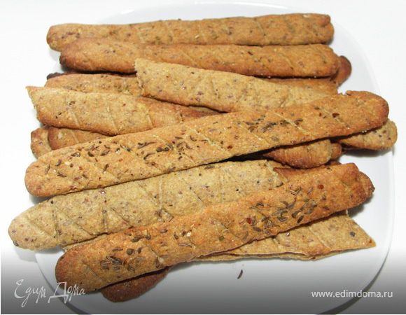 В предварительно разогретой духовке(180С)выпекаем наше печенье около 15 мин,в зависимости от толщины.У меня печенья тонкие и выпекались не более 15 мин.