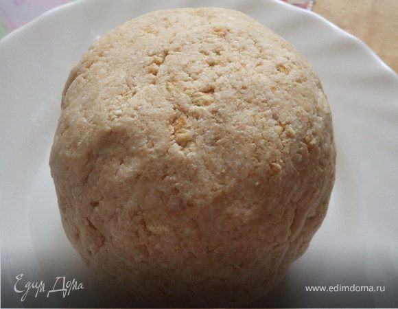 В 3 часть массы добавляем печенье.