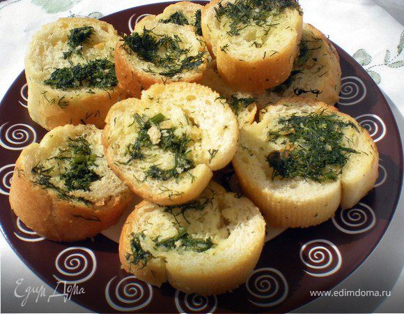 Отправить в духовку на 10-15 минут.Подавать теплым.