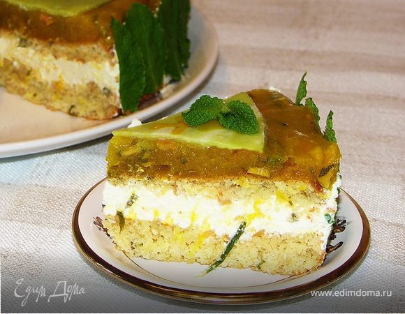 PS:Для тех,кто решится повторить мой торт,хотелось бы дать совет:))Торт готовился для взрослых;)),поэтому всего щедро.Если Вы будете печь его для всей семьи,то уменьшите кол-во мяты,розмарина и рома в 2-3 раза,чтобы только нежнейший оттенок остался:))Можно мяту заменить на мятный сироп или ликёр:))