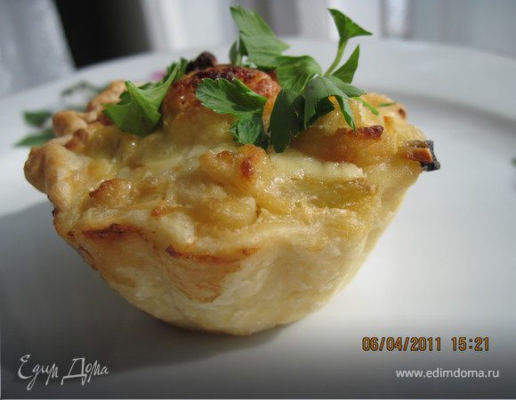 Присыпать петрушкой и с аппетитом скушать)))