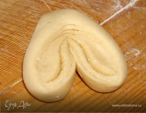 Разверните плюшку (фото 4).