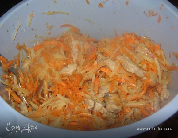 Все остудить , смешать со всеми специями и лимонным соком