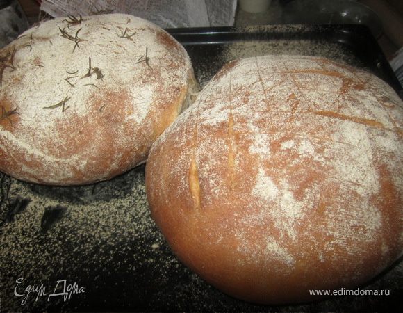 Духовку разогреть до 180 гр. 
Выпекать хлеб 20-25 минут.