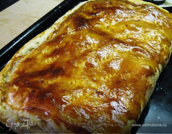 Достать, оставить подостыть (легче нарезать). Нарезать и подавать. Приятного аппетита!