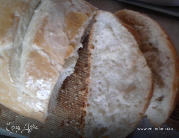 Дать остыть батонам. А затем можно и резать. Хрустящая корочка... ингредиенты, в которых вы уверены, так как сами вкладывали... ну, и благодарность семьи!