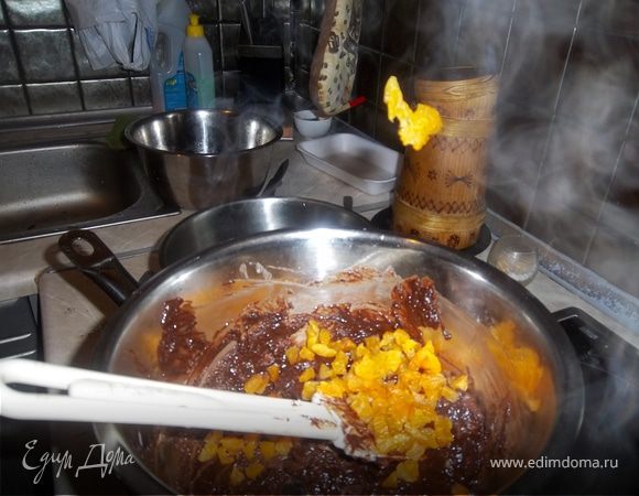 и добавляем  в растопленный шоколад