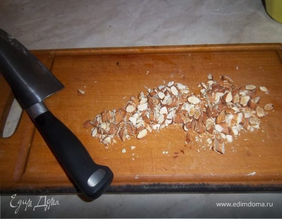 измельчаем миндаль