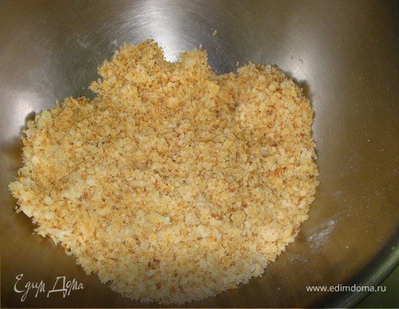 ...измельчаем в крошку 