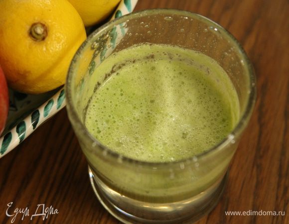 Перелить в бокал и подавать.