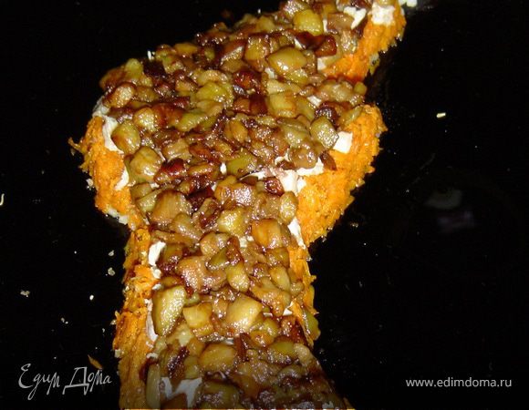 Третий слой - курятина.Четвертый слой – баклажаны.