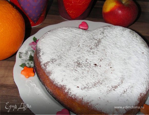 Готовность пирога можно проверить длинной палочкой. Дать пирогу остыть, посыпать сахарной пудрой и подавать с киселем или вишневым вареньем. Приятного чаепития вам!