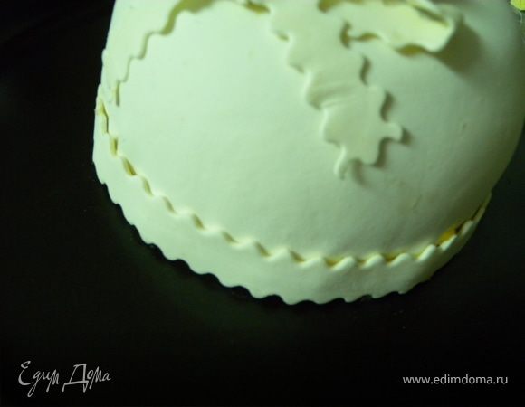 Ленточку я клеила на желатин+ вода (минимум) (распустить в микроволновке)