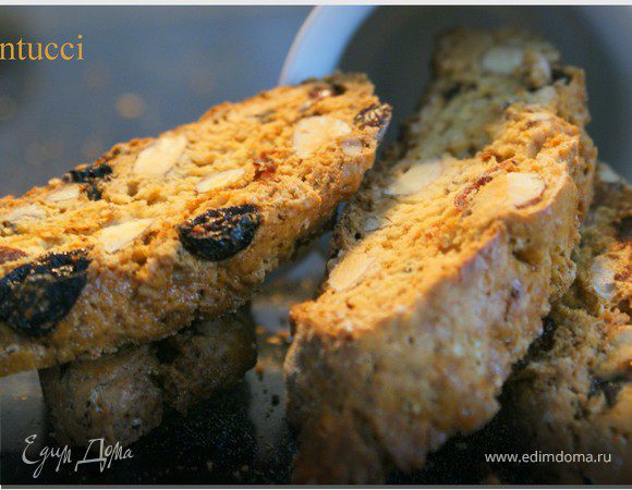 Печенье может храниться в герметичном контейнере в течение 2 недель.