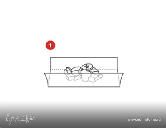 Нарезать баклажаны, помидоры и красный лук. Поломать (или нарезать) козий сыр на маленькие кусочки.
