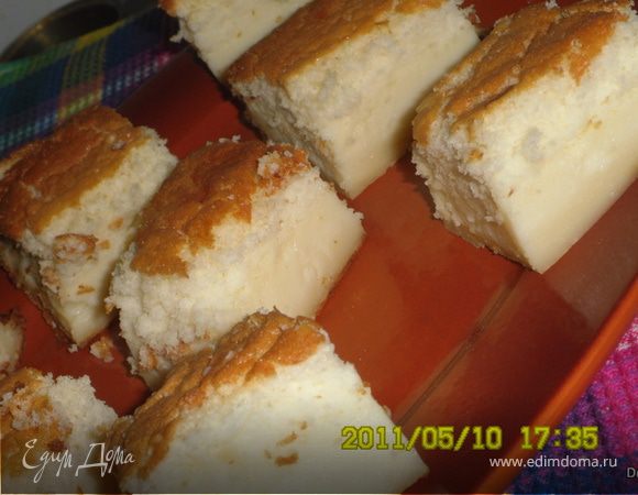 Правда, я не дождалась пока остынет и порезала, поэтому неровные края.Но на вкус это не влияет!