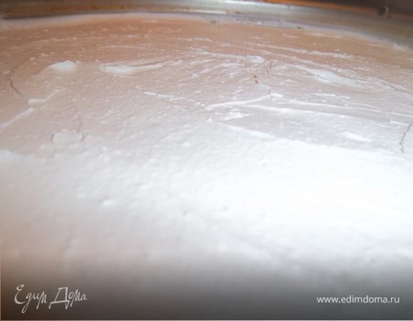 Выкладываем на бисквит