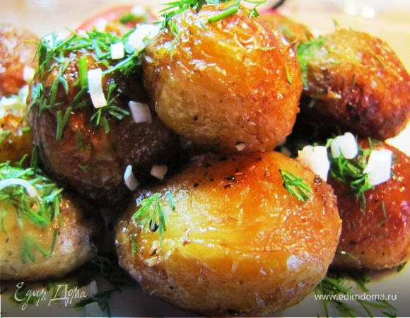 Подаем посыпав рубленной зеленью и молодым чесночком.