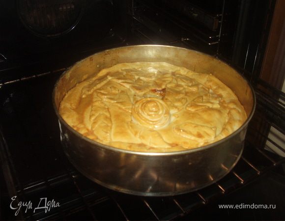 Выпекать 60 мин на среднем уровне.