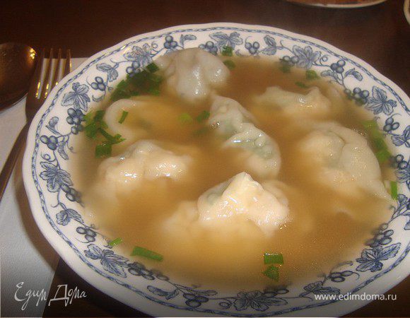 Можно как вариант сварить пельмешки-гиозы в бульоне... А также приготовить их на пару.. тоже получается очень вкусно!
Приятного аппетита!
Itadakimasu!