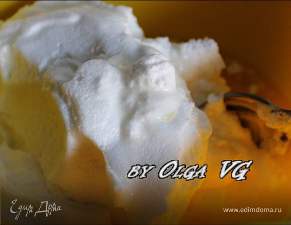 Добавляем в крем оставшиеся итальянской меренги и перемешиваем.