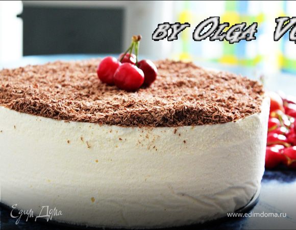 По истечении времени достаем наш божественный торт, снимаем бортик формы, отклеиваем бумагу и подаем под восторженные аплодисменты:) 