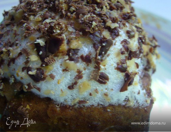 Тесто*В миксере:мука+какао+масло+разрыхлитель
+яйца+сахар+ваниль+йогурт.
Заполнить формочки и выпекать в духовке 180 г/около 30 мин.
