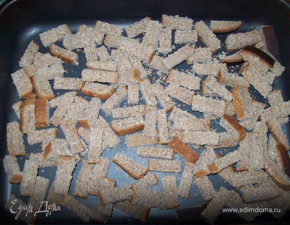 Помещаем в форму и отправляем в духовку сушиться