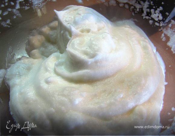 Взбиваем белки