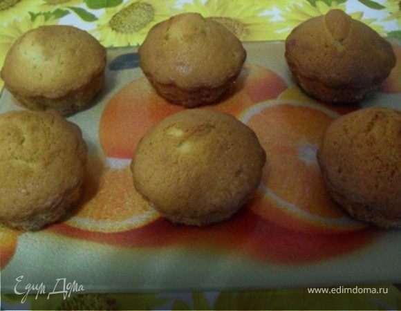 Выпеченные кексики остудить. 