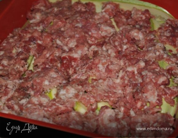 Сверху выложить фарш